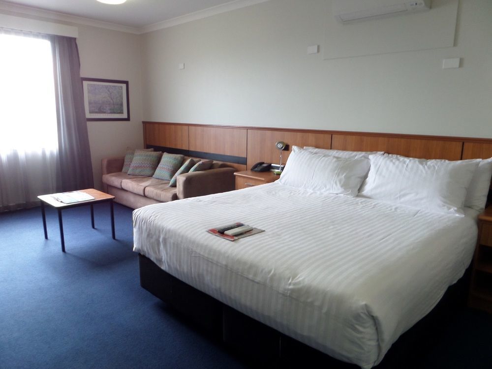 Metro Hotel Perth City Exterior photo